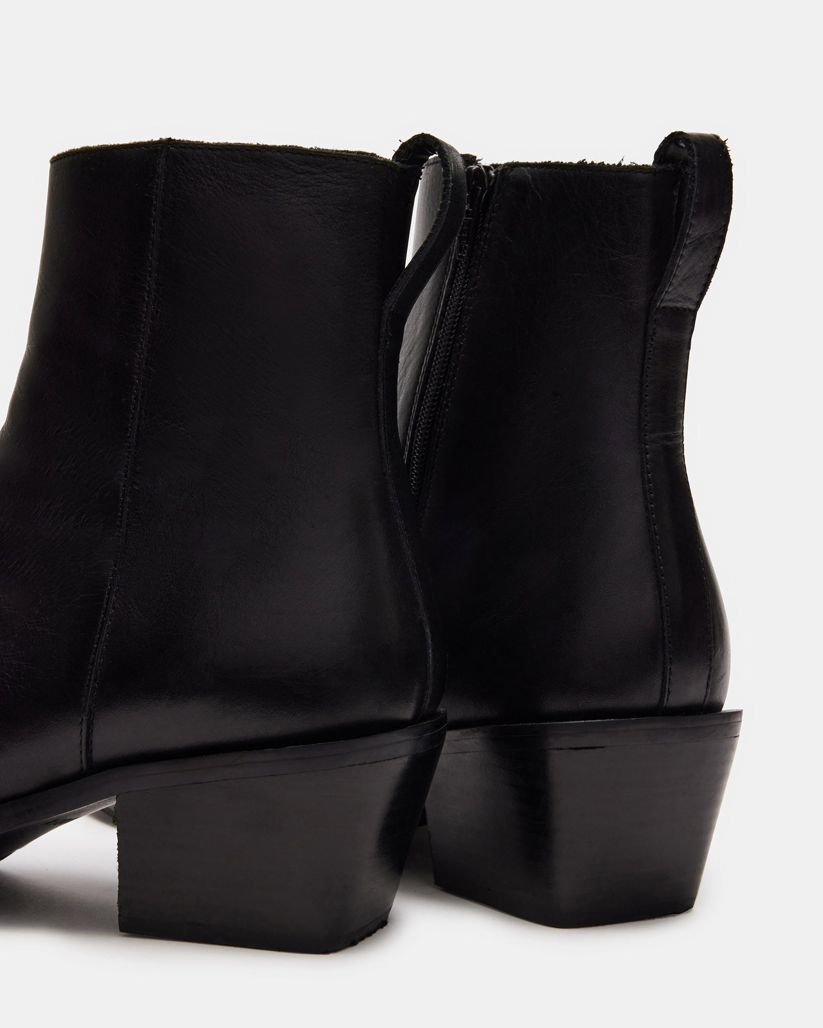 RICHIE BLACK LEATHER - SM REBOOTED