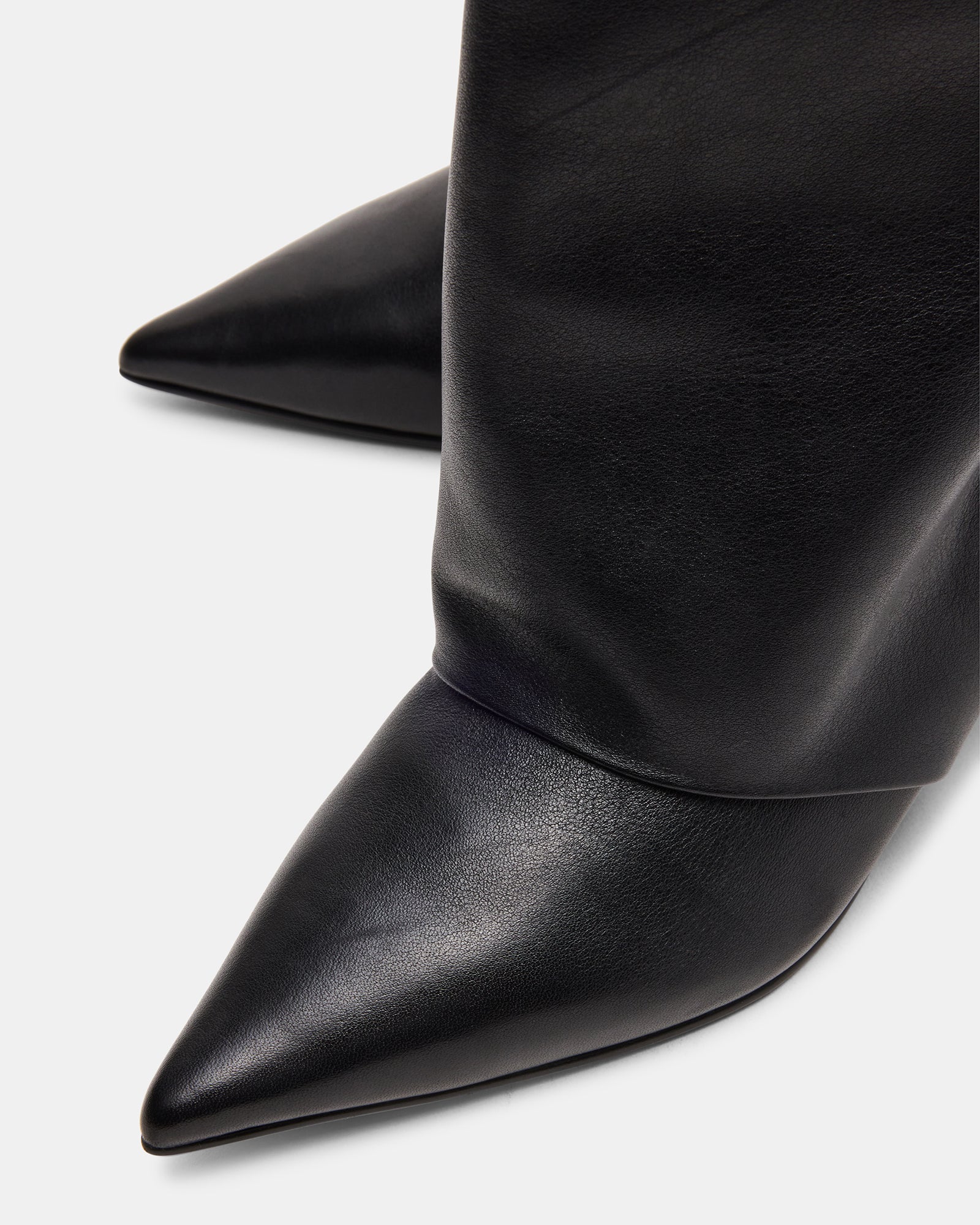LUCA BLACK LEATHER