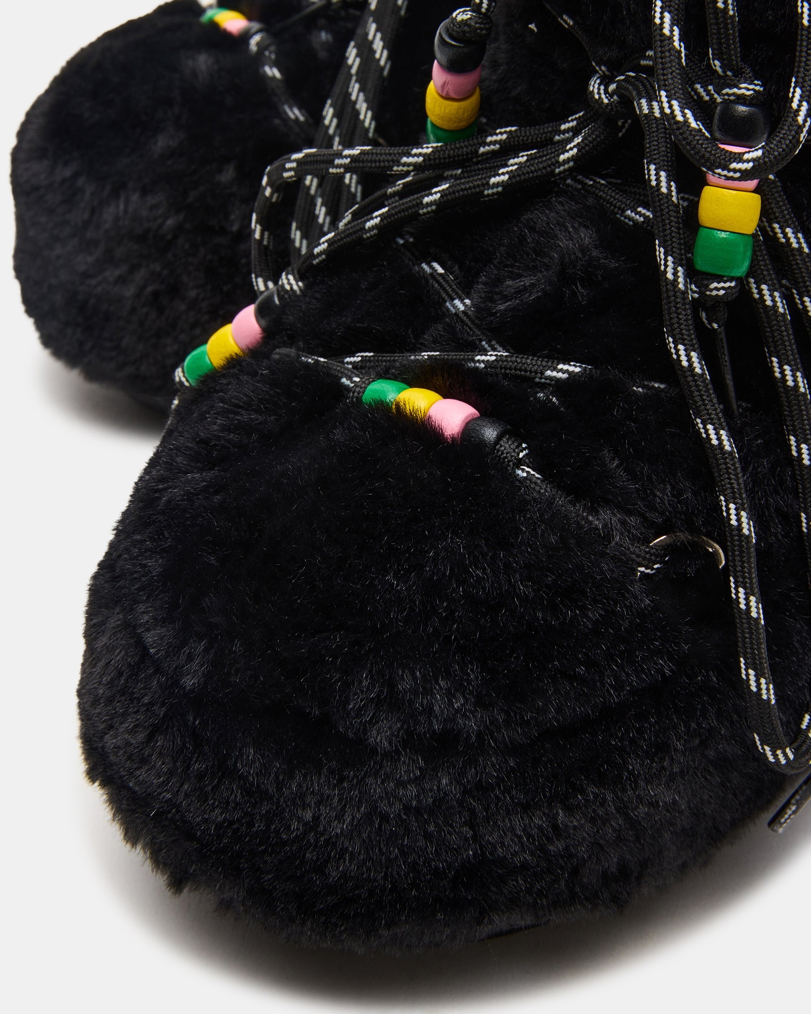 MIRO BLACK