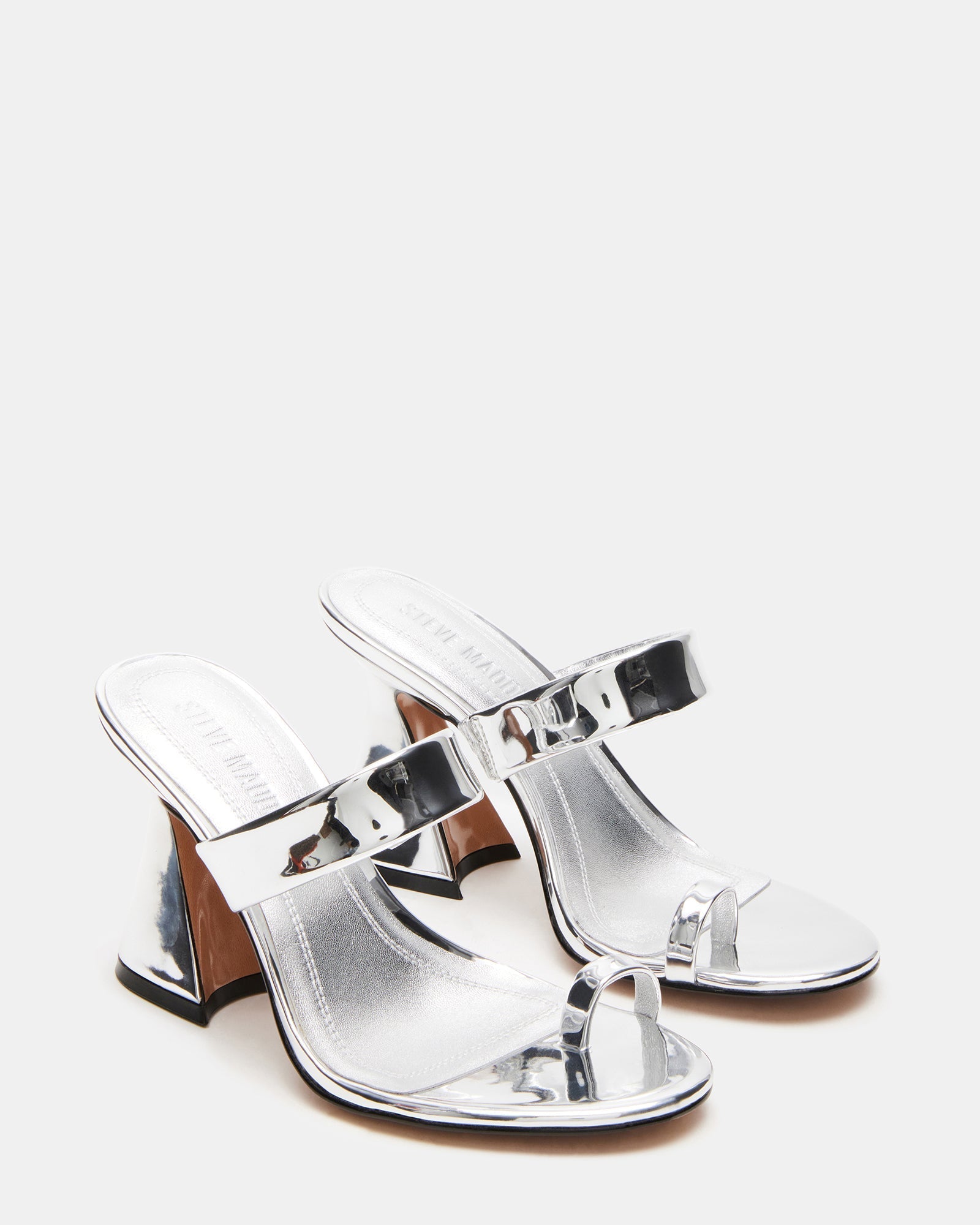 RENIE SILVER - SM REBOOTED
