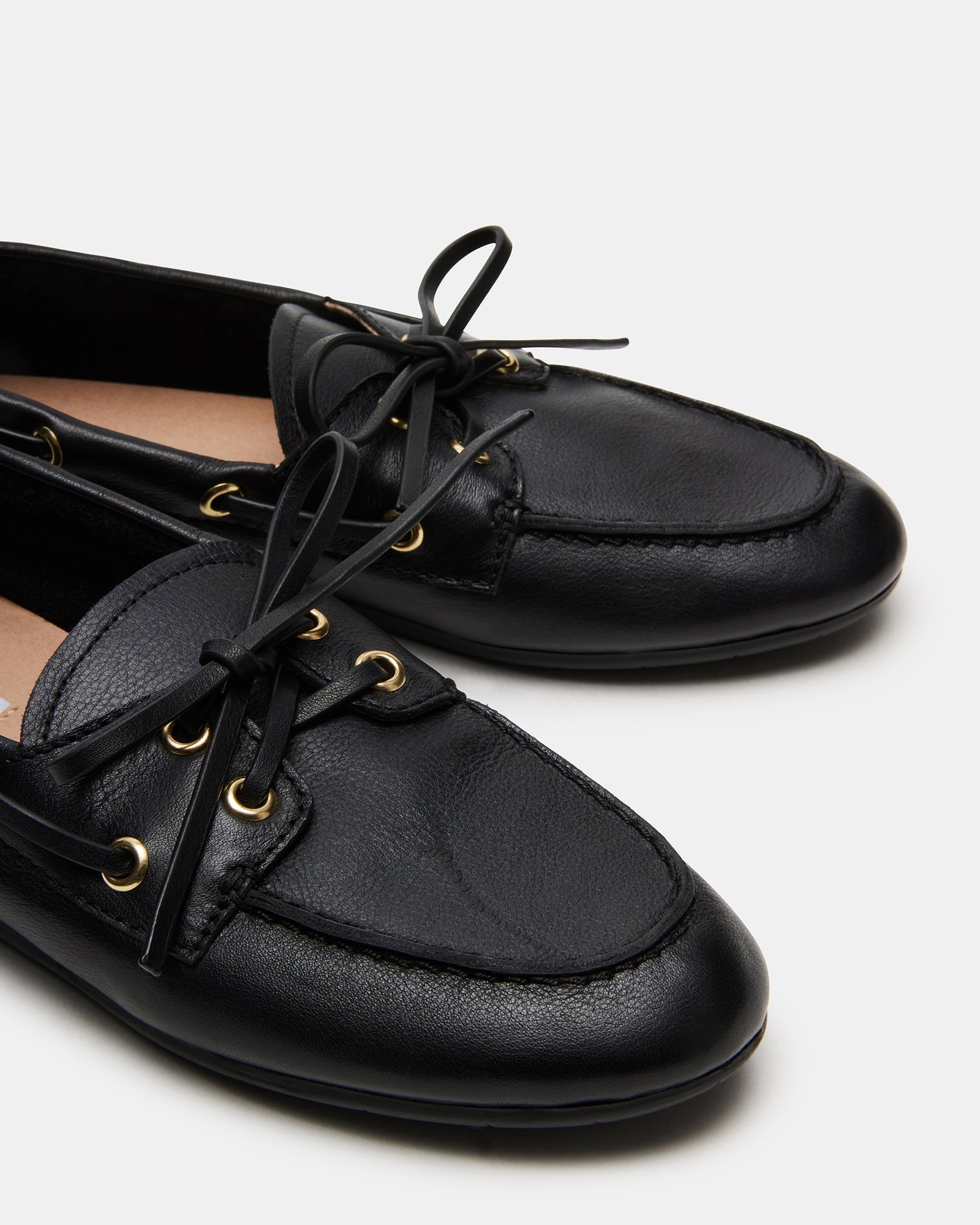 SAG BLACK LEATHER - SM REBOOTED